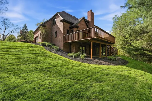 309 Tiffany Court gallery image 37