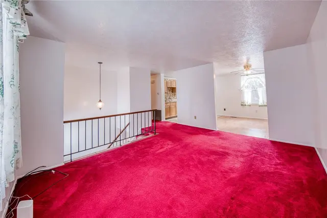 3092 Countryside Dr gallery image 7