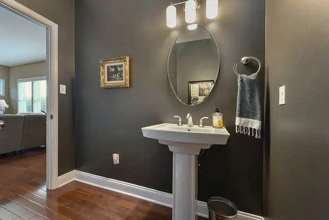 3095 Raintree Drive gallery image 6