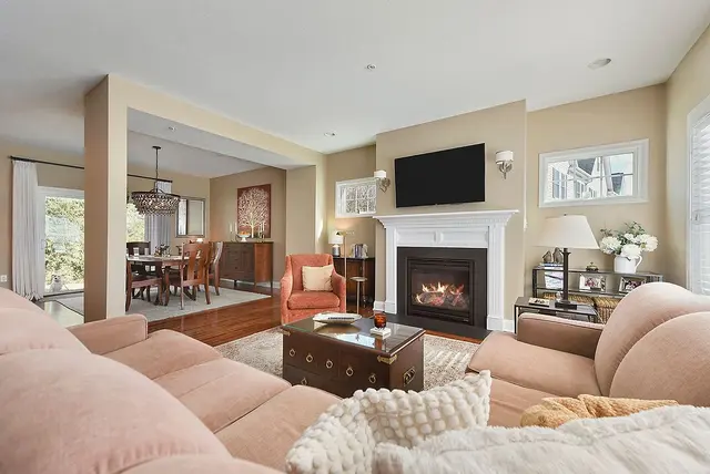 3095 Raintree Drive gallery image 7
