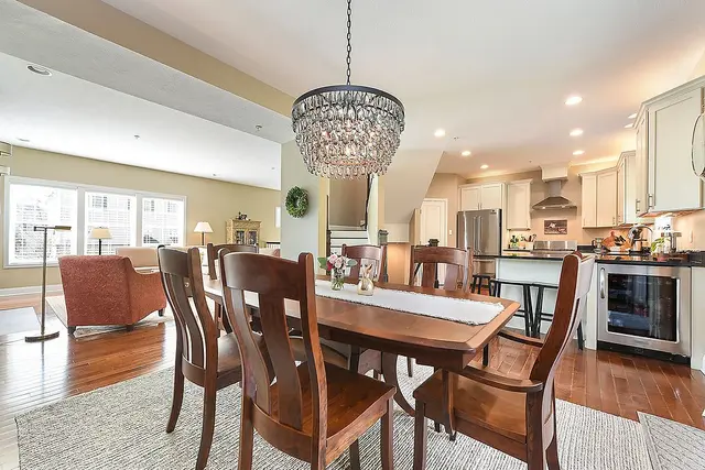 3095 Raintree Drive gallery image 10