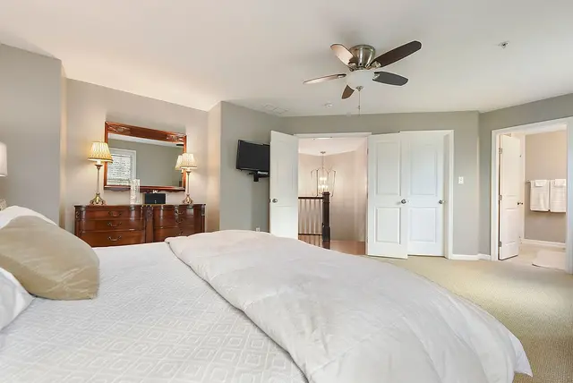 3095 Raintree Drive gallery image 18