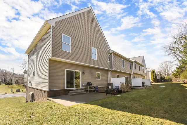 3095 Raintree Drive gallery image 31