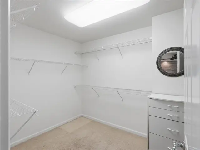 310 Barberry Court gallery image 25