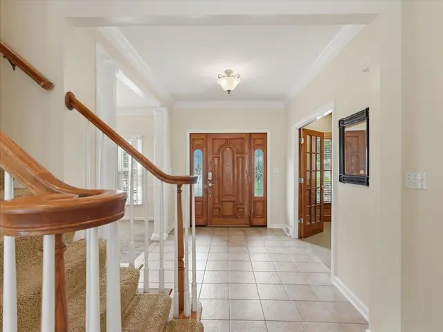 310 Barberry Court gallery image 32