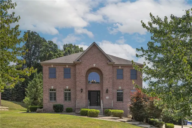310 Riva Ridge Dr