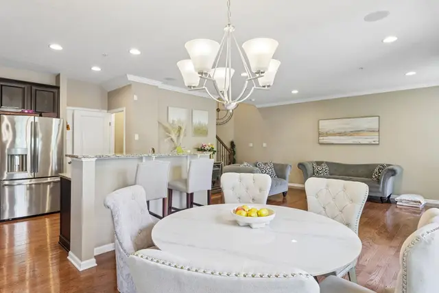 310 Rosecliff DRIVE gallery image 3