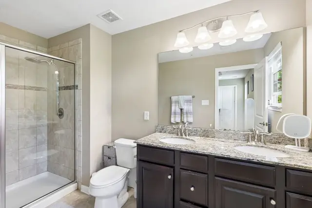 310 Rosecliff DRIVE gallery image 19