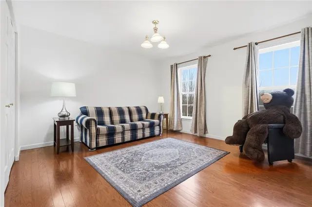 310 Village Dr gallery image 33