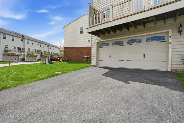 3101 Pointe View Dr gallery image 21