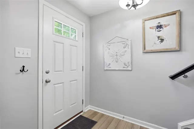 3101 Pointe View Dr gallery image 26