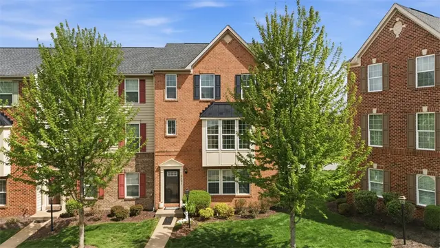 3101 Pointe View Dr gallery image 36