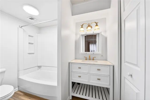 3107 CHARLEMAGNE CIRCLE gallery image 28