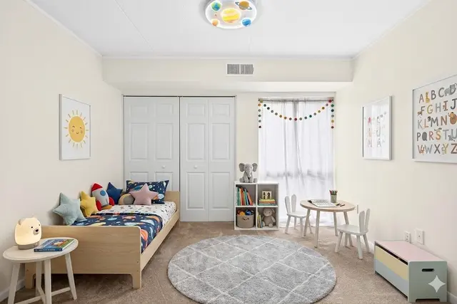 3107 CHARLEMAGNE CIRCLE gallery image 31