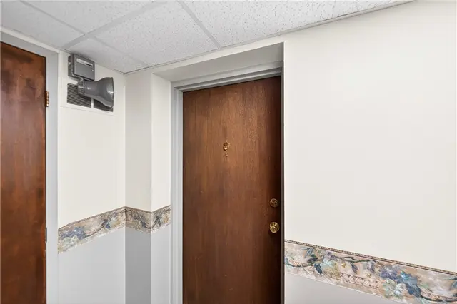 3107 CHARLEMAGNE CIRCLE gallery image 33