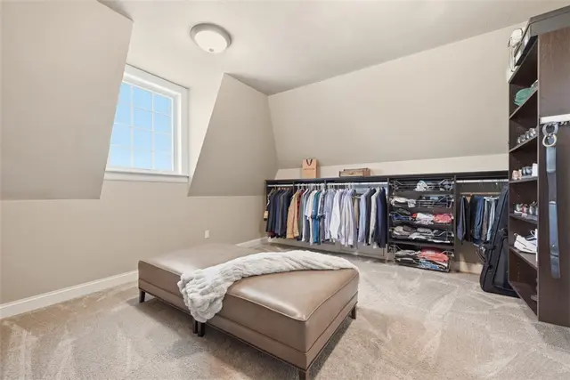 311 Cambridge Drive gallery image 27