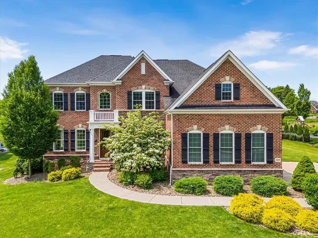 311 Connemara Ct