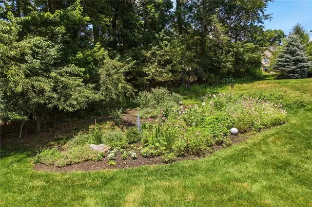 311 Riva Ridge Dr gallery image 5
