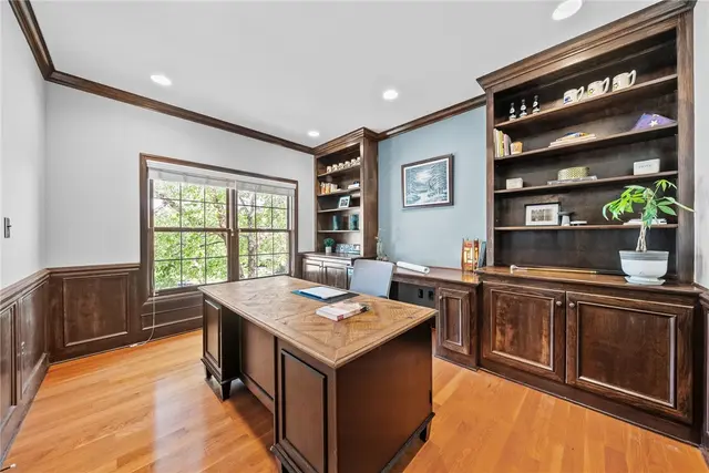 311 Riva Ridge Dr gallery image 12