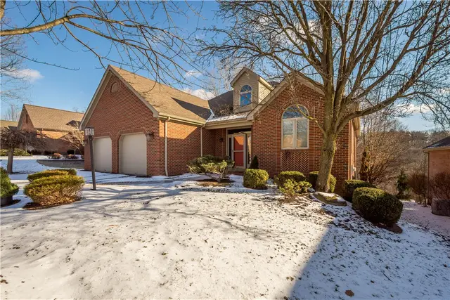 311 Sewickley Ridge Dr gallery image 3