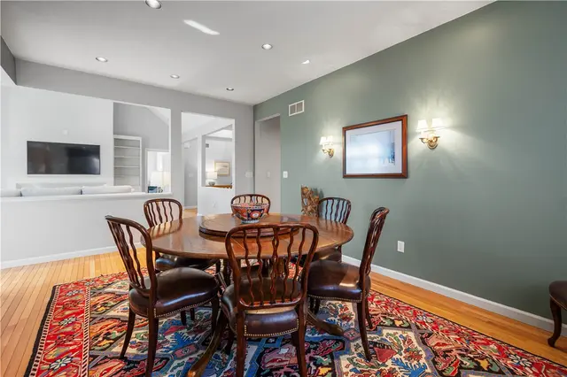 311 Sewickley Ridge Dr gallery image 9
