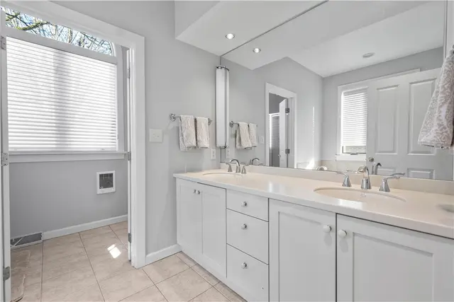 311 Sewickley Ridge Dr gallery image 18