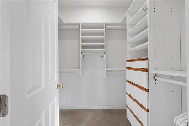 311 Sewickley Ridge Dr gallery image 21