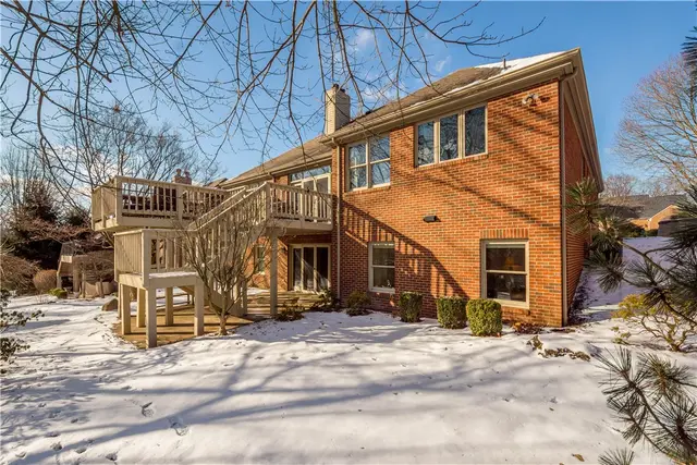 311 Sewickley Ridge Dr gallery image 34