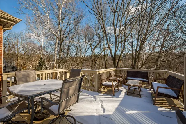 311 Sewickley Ridge Dr gallery image 35