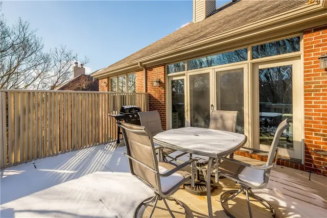 311 Sewickley Ridge Dr gallery image 36