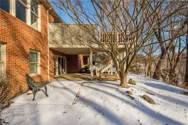 311 Sewickley Ridge Dr gallery image 37
