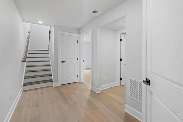 311 Telluride Lane gallery image 5