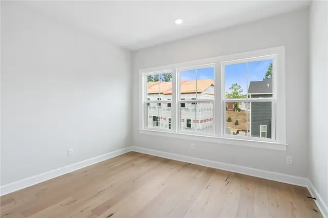 311 Telluride Lane gallery image 8