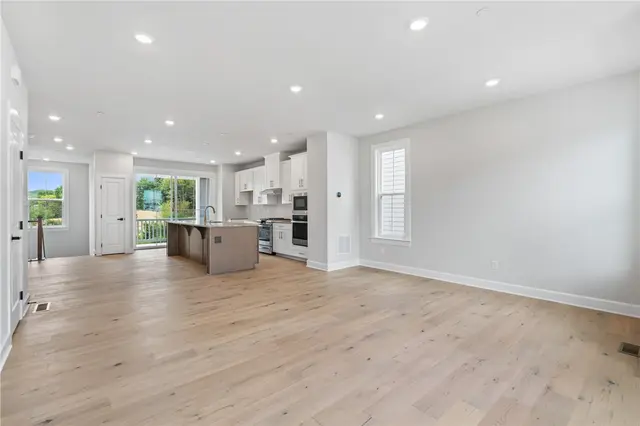 311 Telluride Lane gallery image 21