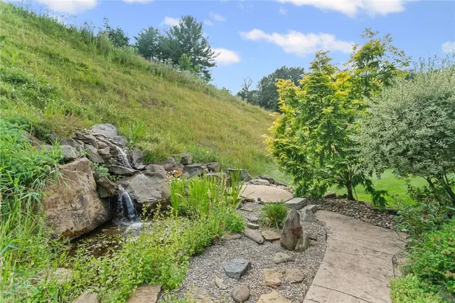 3111 Edelweiss Ct Ste 201 gallery image 9