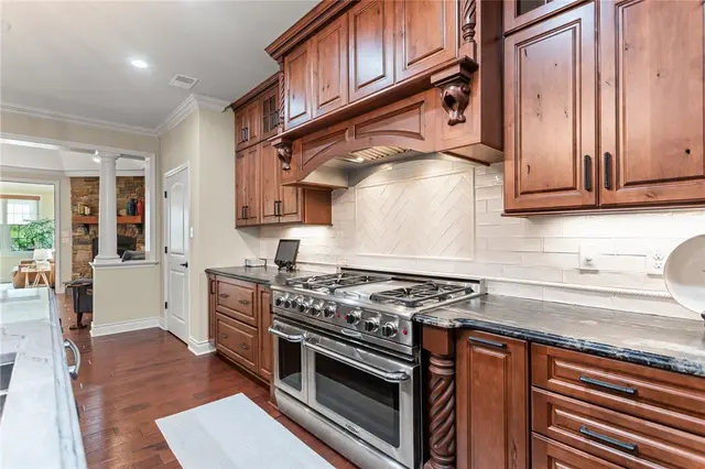 3111 Edelweiss Ct Ste 201 gallery image 14