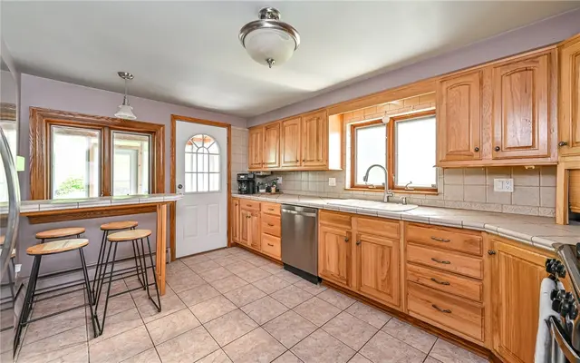 3118 Haberlein Rd gallery image 31