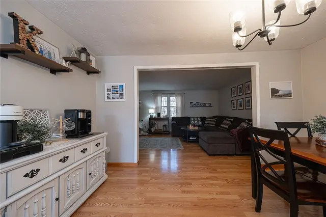 312 Bellford Ct gallery image 6