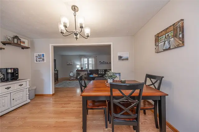 312 Bellford Ct gallery image 8