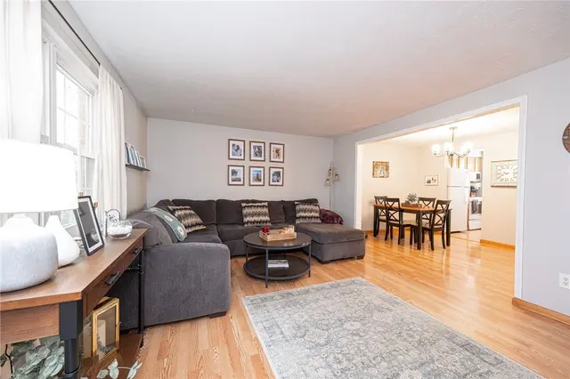 312 Bellford Ct gallery image 10
