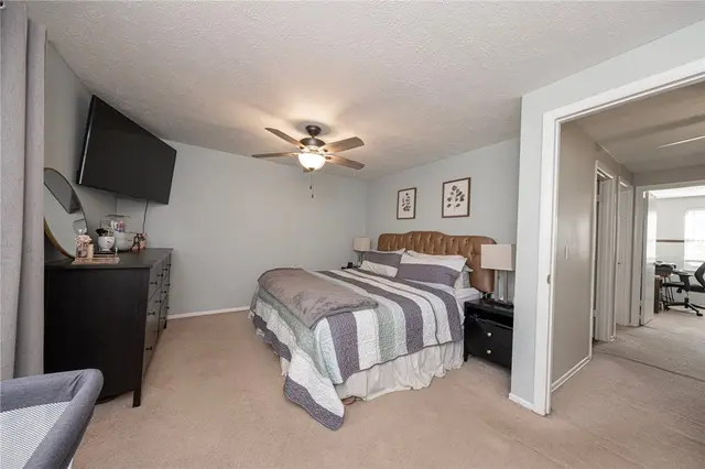 312 Bellford Ct gallery image 13