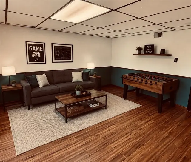 312 Parkwood Dr gallery image 14