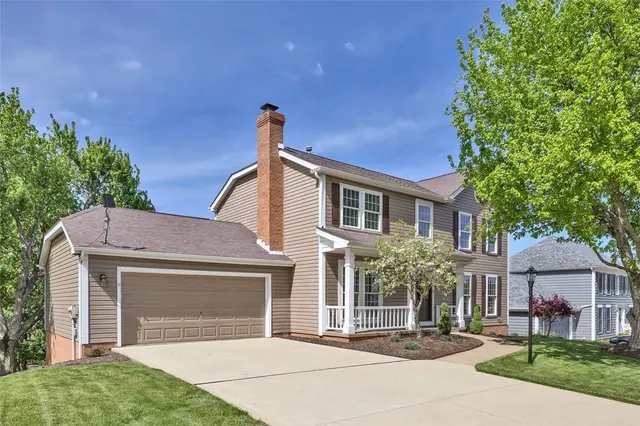 312 Valerie Dr gallery image 8