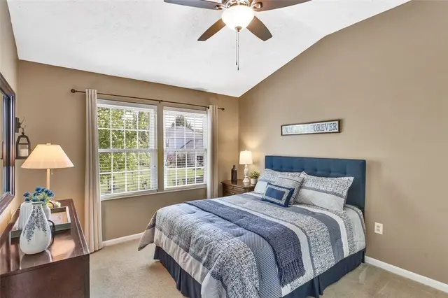 312 Valerie Dr gallery image 17