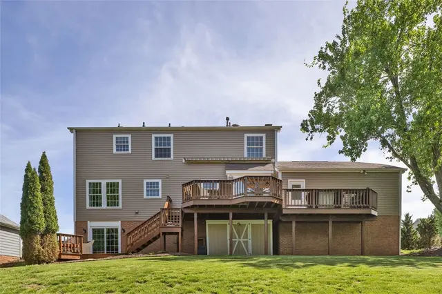 312 Valerie Dr gallery image 45