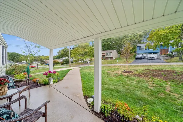 3124 DEERWOOD DRIVE gallery image 9