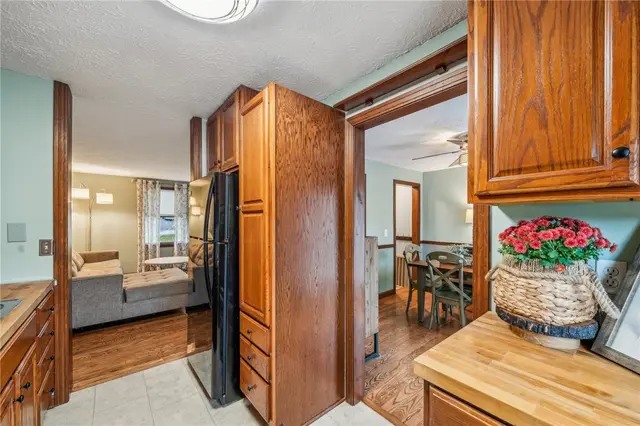 3124 DEERWOOD DRIVE gallery image 20