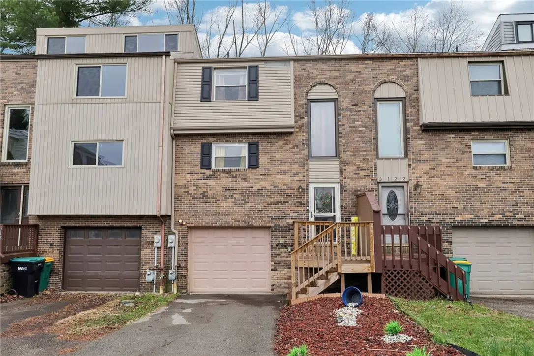 3129 Cheltenham Court