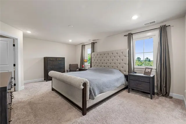 313 Crest Ln gallery image 27