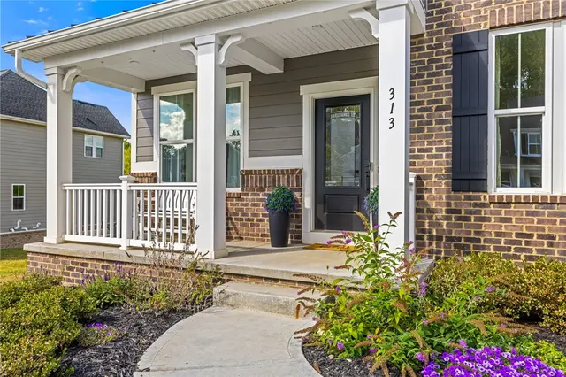 313 Crest Ln gallery image 28